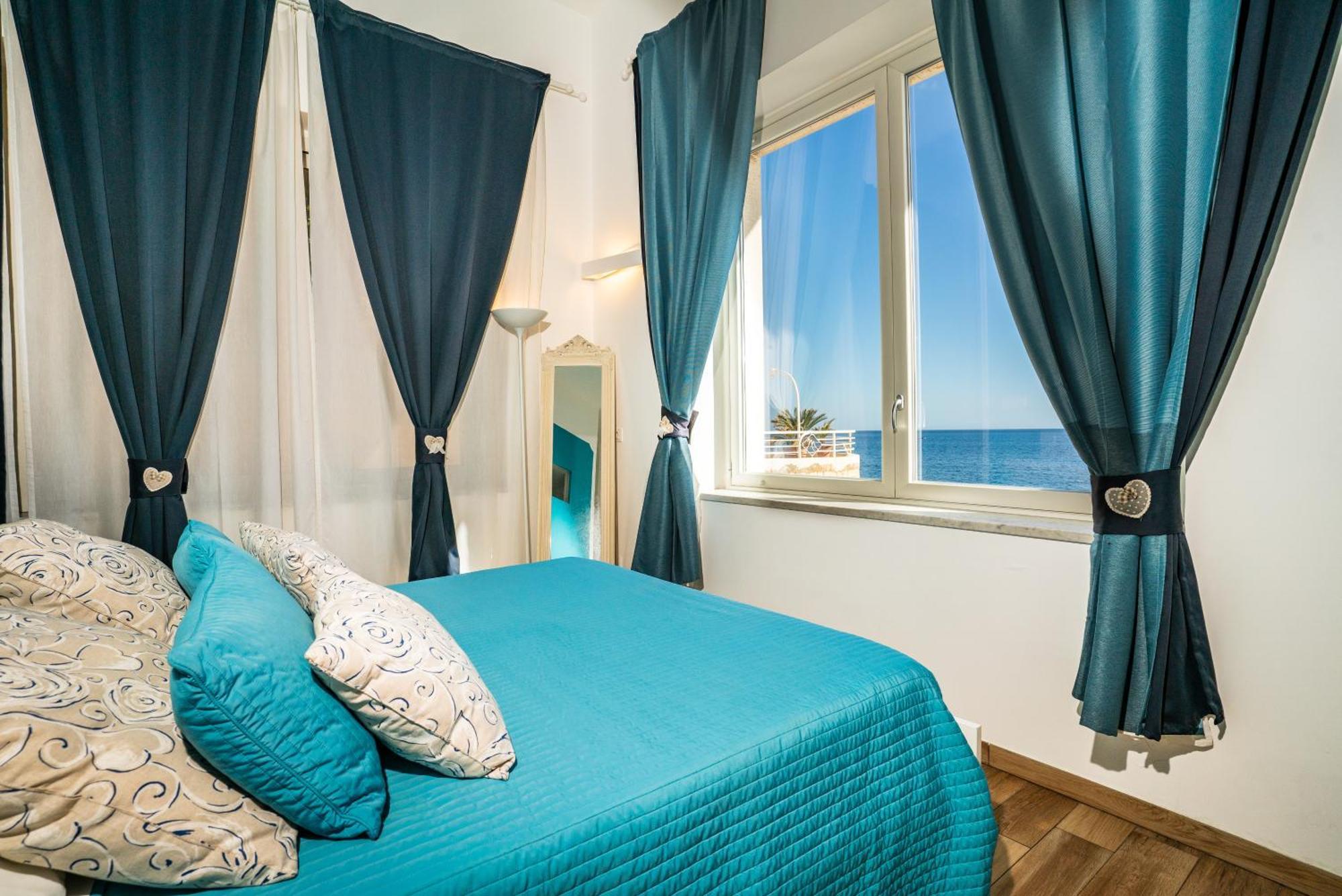 Marlove Siracusa - Private Sea Access - Self-Check In Bed & Breakfast Syracuse Exterior photo